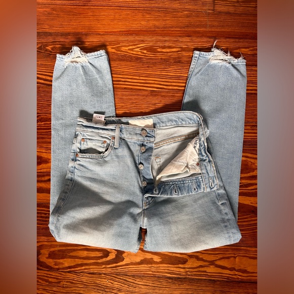 MOTHER The Tomcat Ankle Jeans - Picture 6 of 11